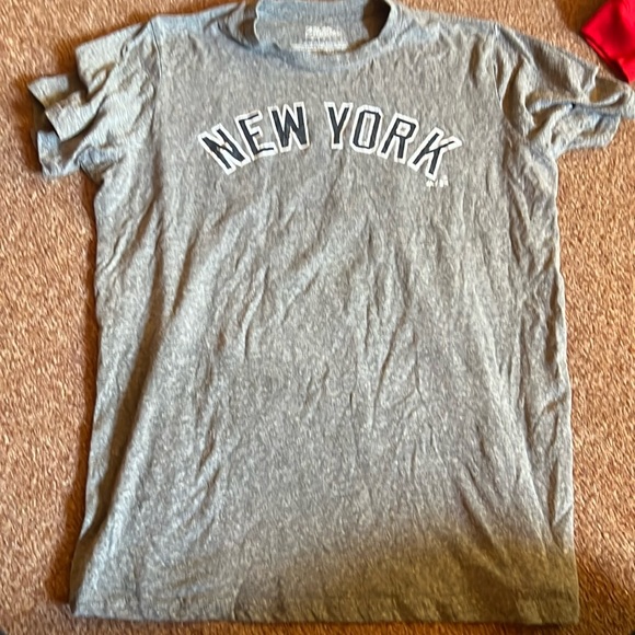 Aaron Judge Yankees “away” majestic t-shirt - Picture 3 of 4
